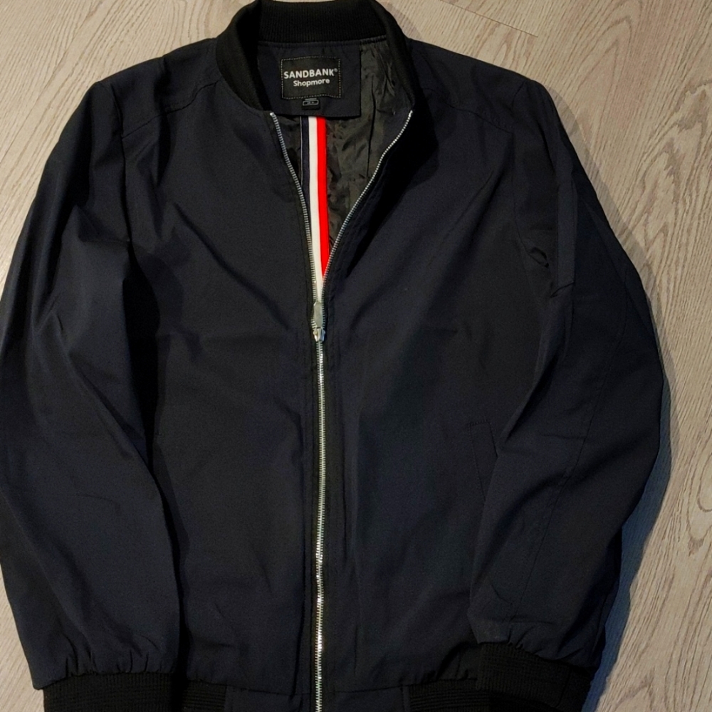 Excellent Condition Sandbank jacket Med Navy